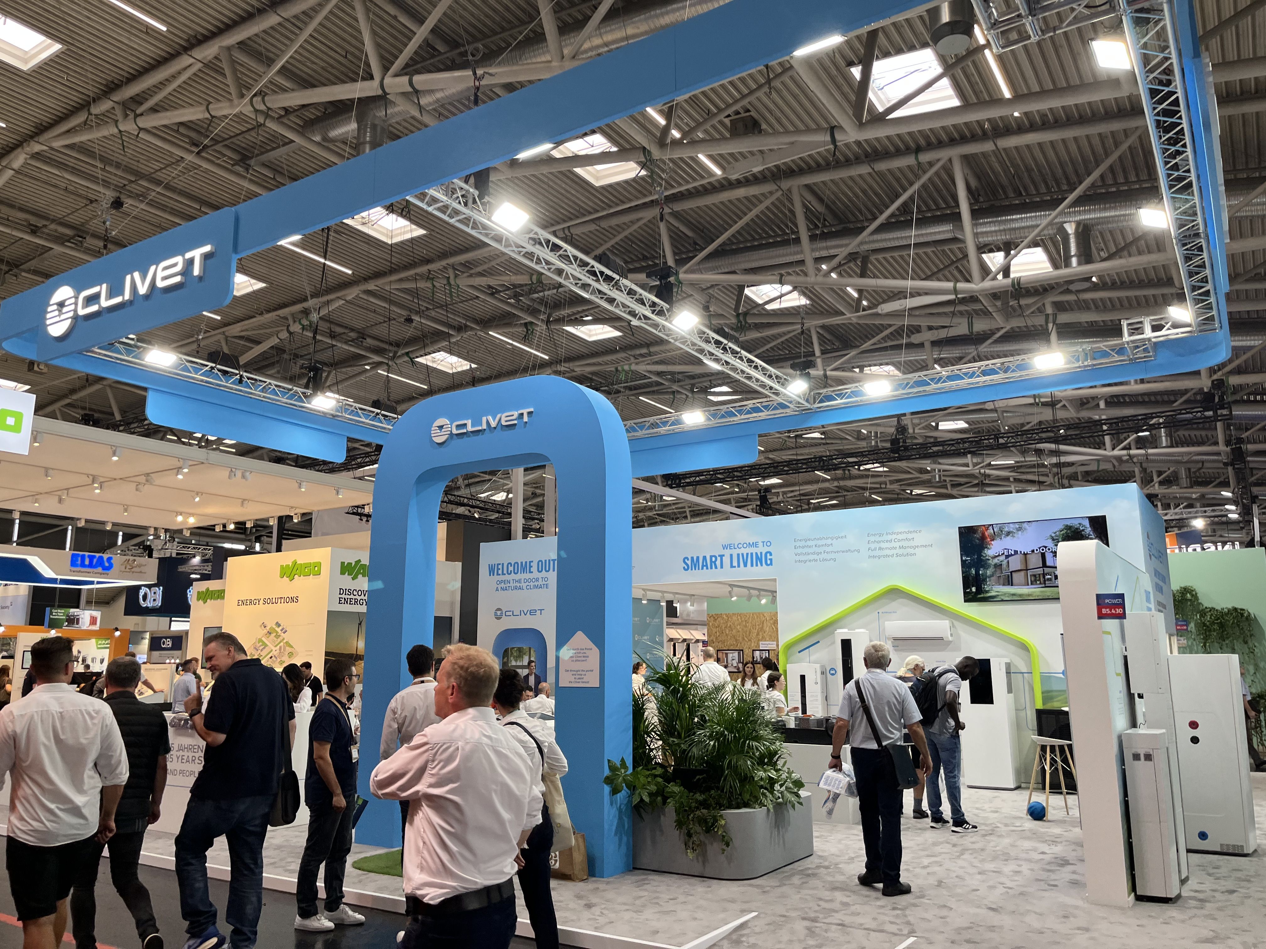 卡特爾展廳設(shè)計