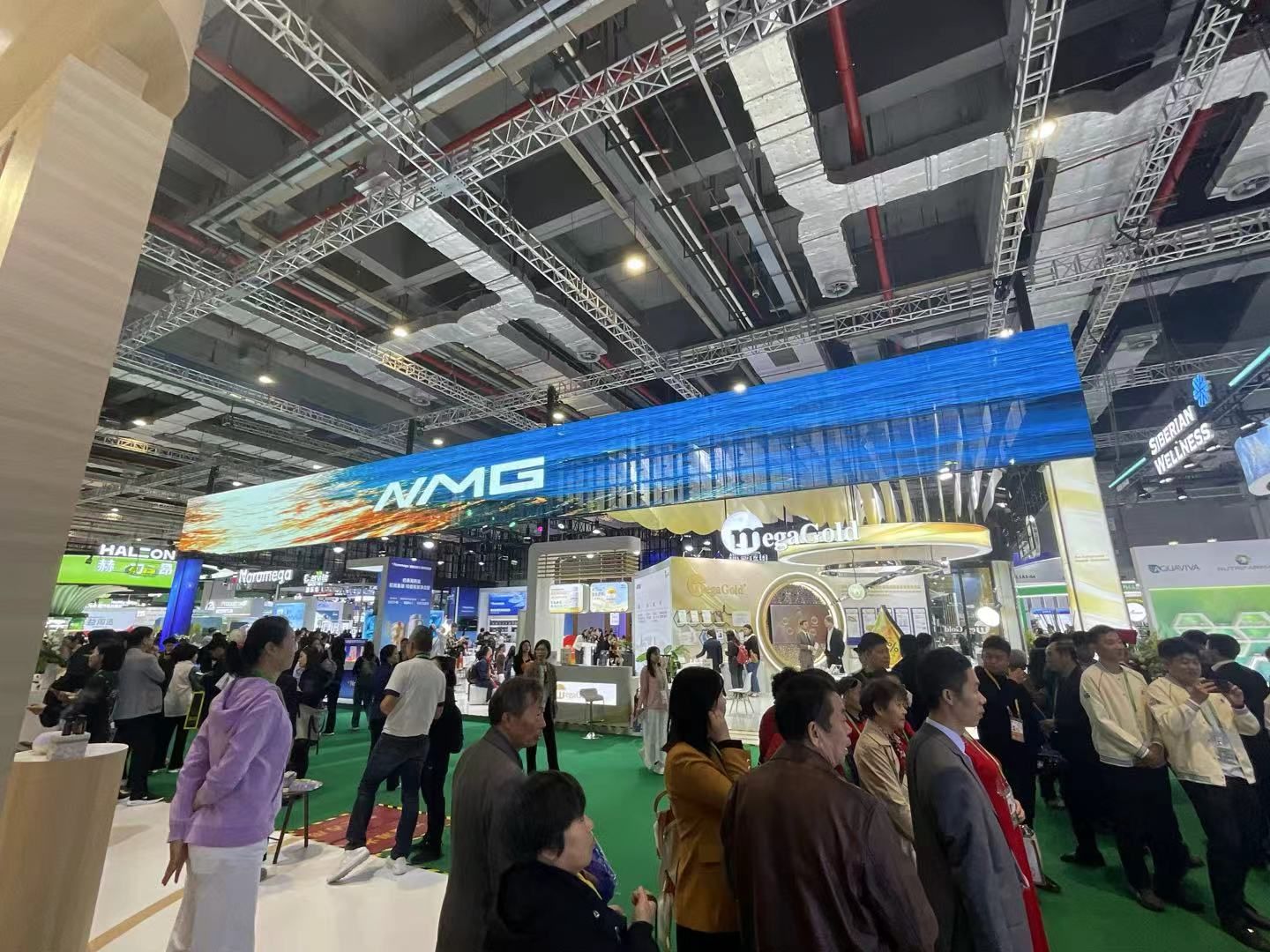 新加坡展臺搭設(shè)計