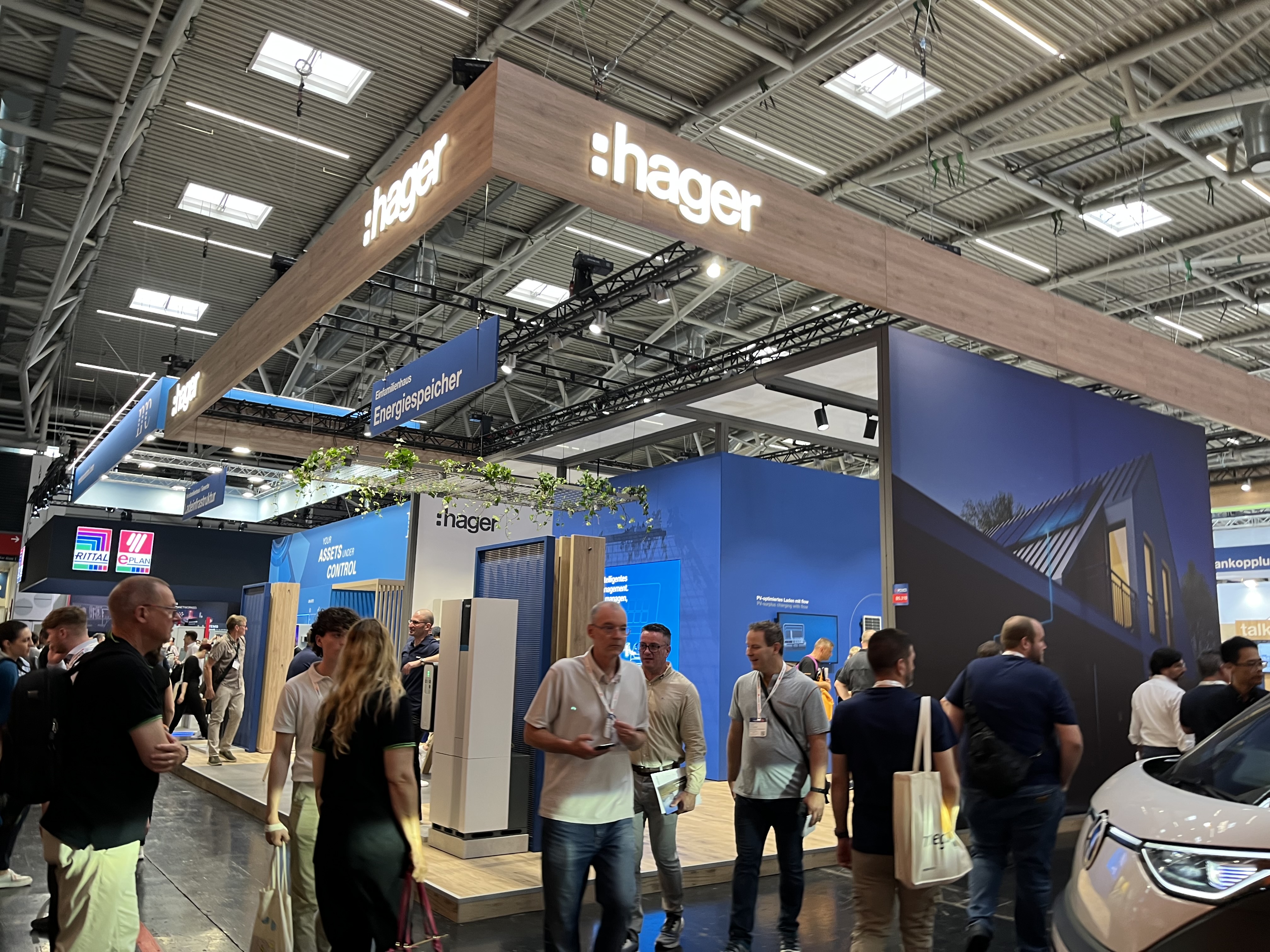 法國(guó)展廳設(shè)計(jì)理念