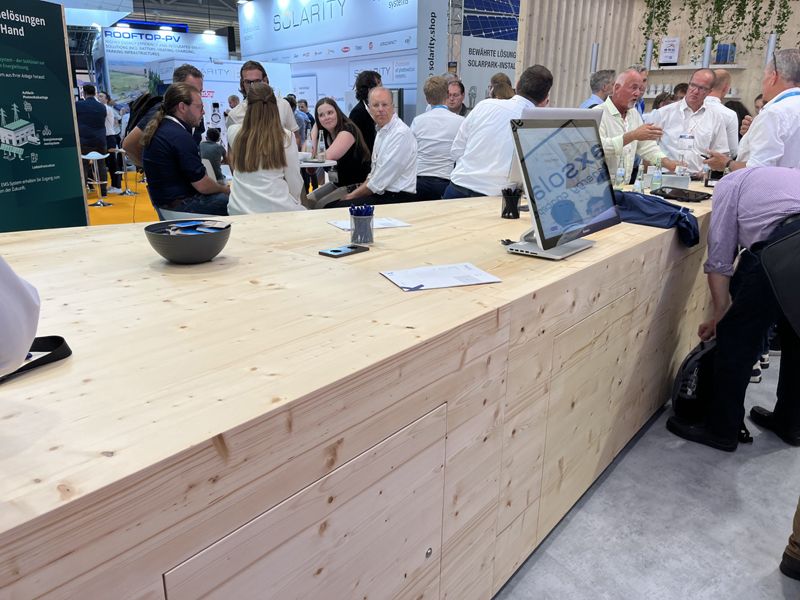 德國漢諾威展廳地板怎么鋪好看